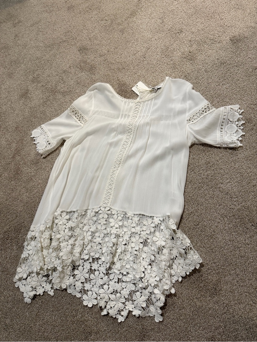 Ivory Lace-Trim Crochet Hem Women's Blouse
